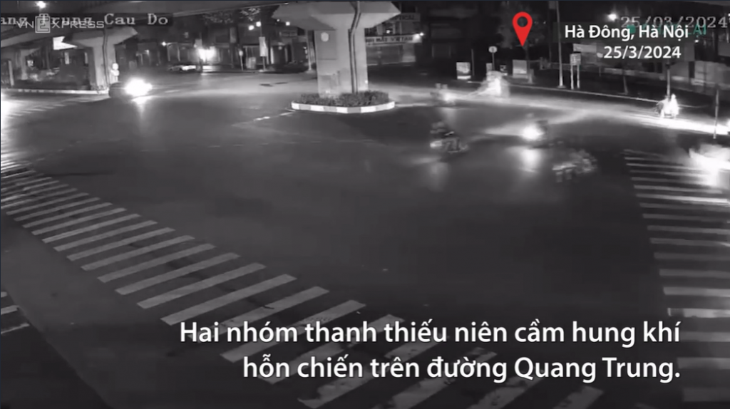 40 thanh thiếu niên cầm hung khí hỗn chiến trong đêm