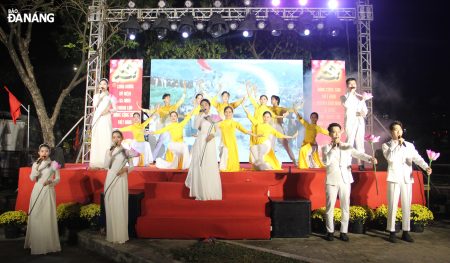 Chương trình nghệ thuật “Sắt son niềm tin theo Đảng”